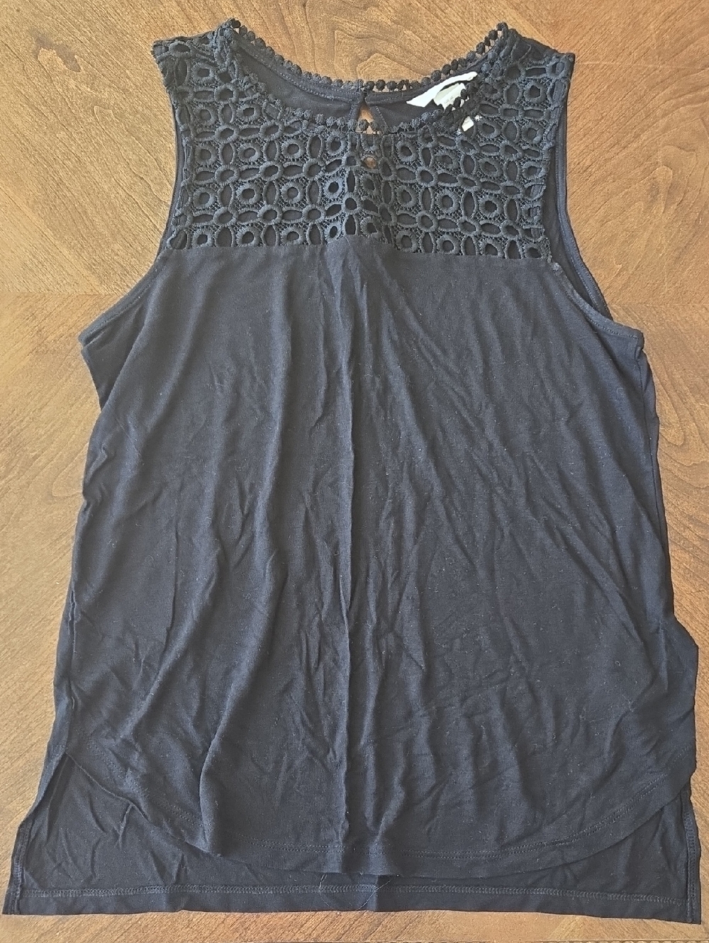 Black Sleeveless Lace Yoke Women's Tank Top